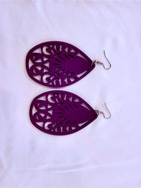 Plum Purple Wooden Teardrop Dangle Earrings - Unbranded